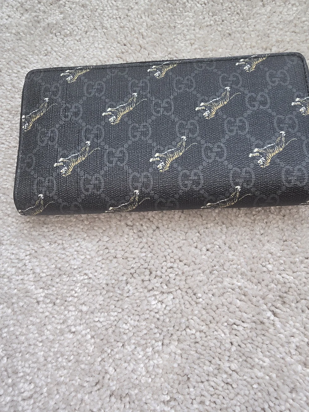 Gucci Black Monogram Tiger Print Wallet